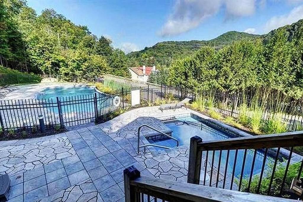 Condo Entier, Fully Equiped Pool And Spa Only In Summer Mont-Tremblant Ngoại thất bức ảnh